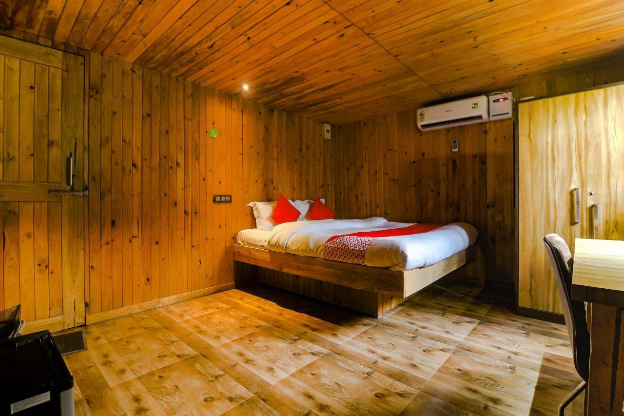 Oyo 36006 Eastern Retreat Hotel Nunmati Exterior photo